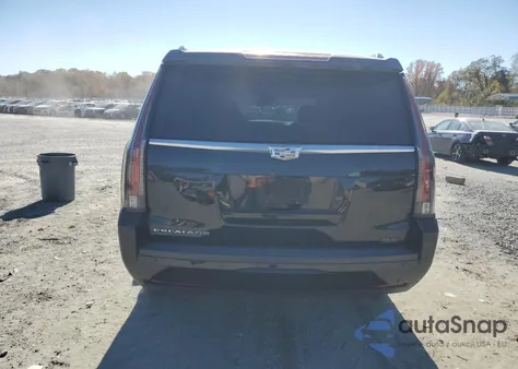 2018 Cadillac Escalade Premium Luxury z USA, uszkodzony, nr VIN 1GYS4CKJ7JR186406